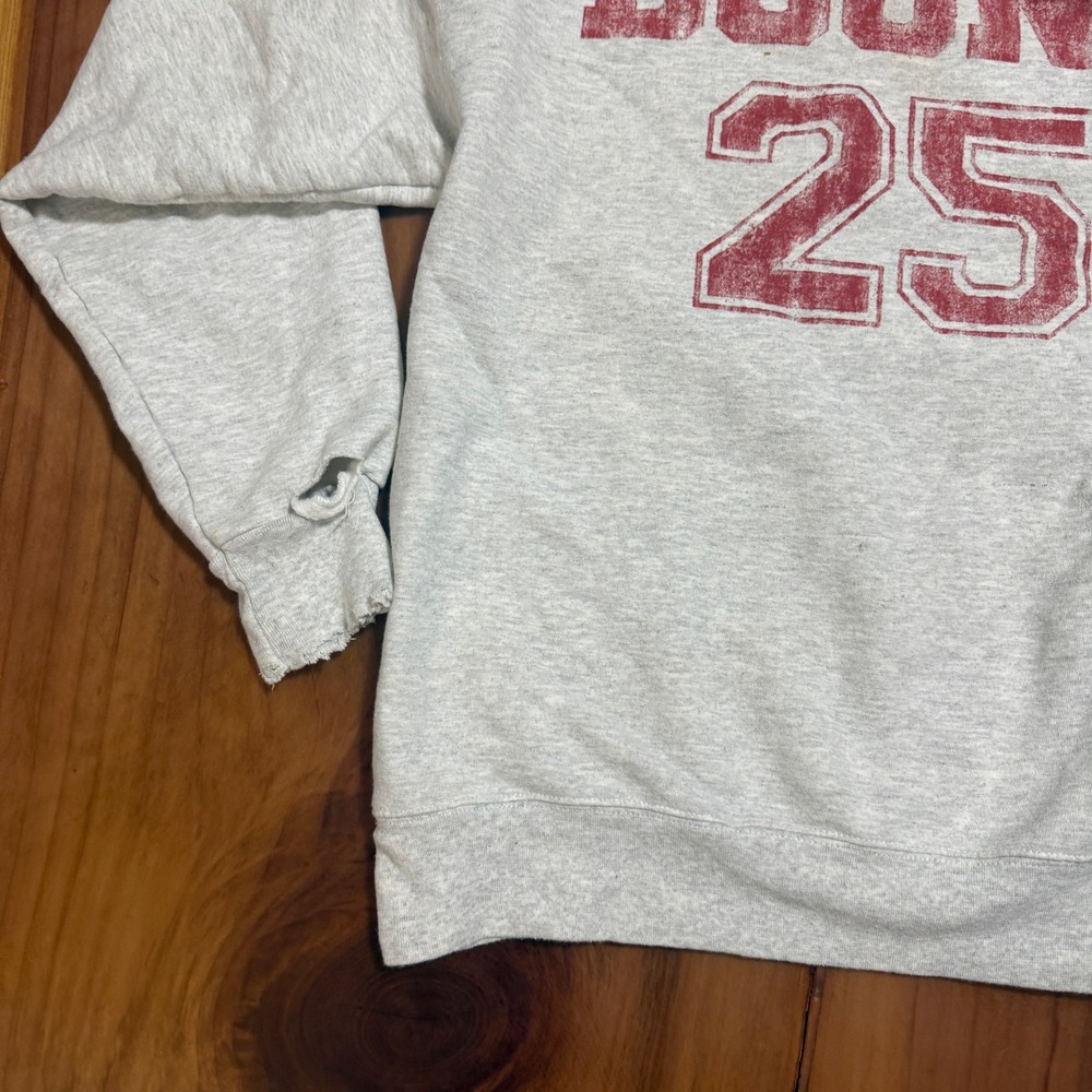 Benson Boone Men's Sweatshirt Medium American Heart Distressed Football R3-16 - Picture 6 of 7